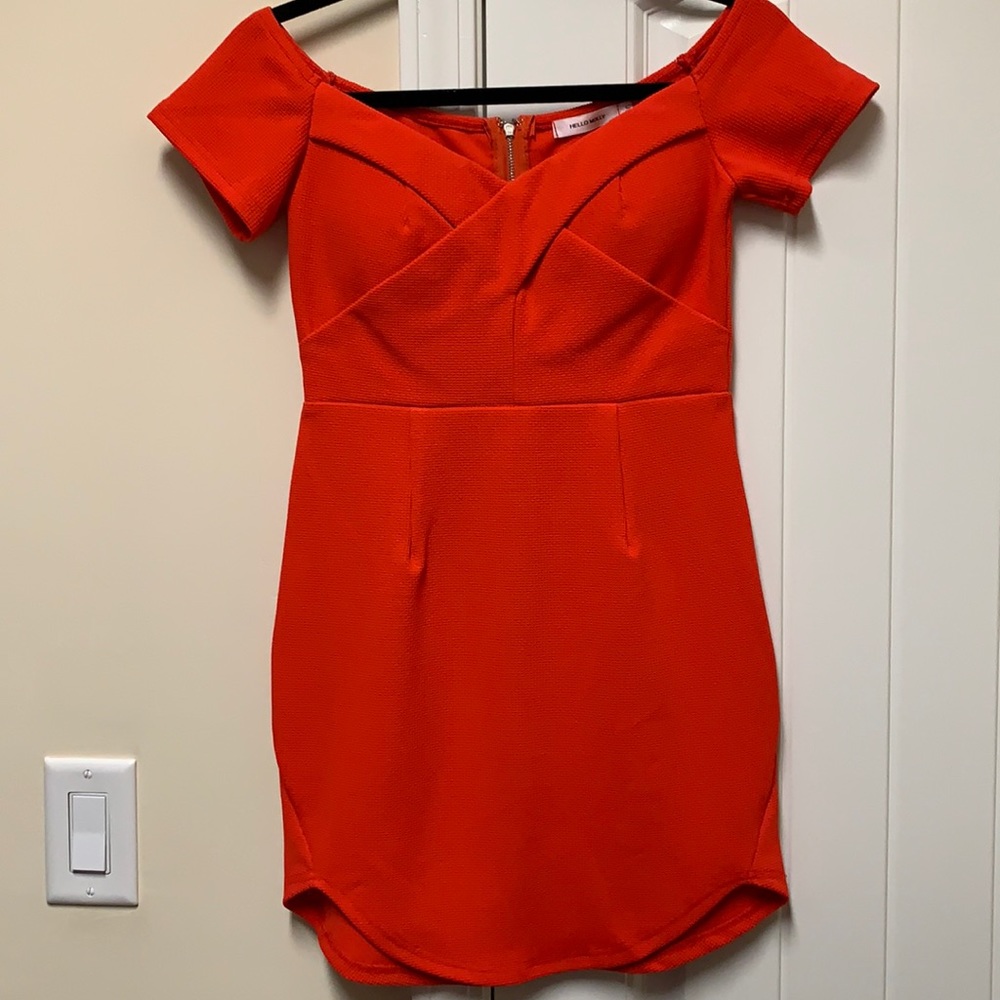 Hello Molly dress 👗 NEW NEVER WORN - size 8 (small)